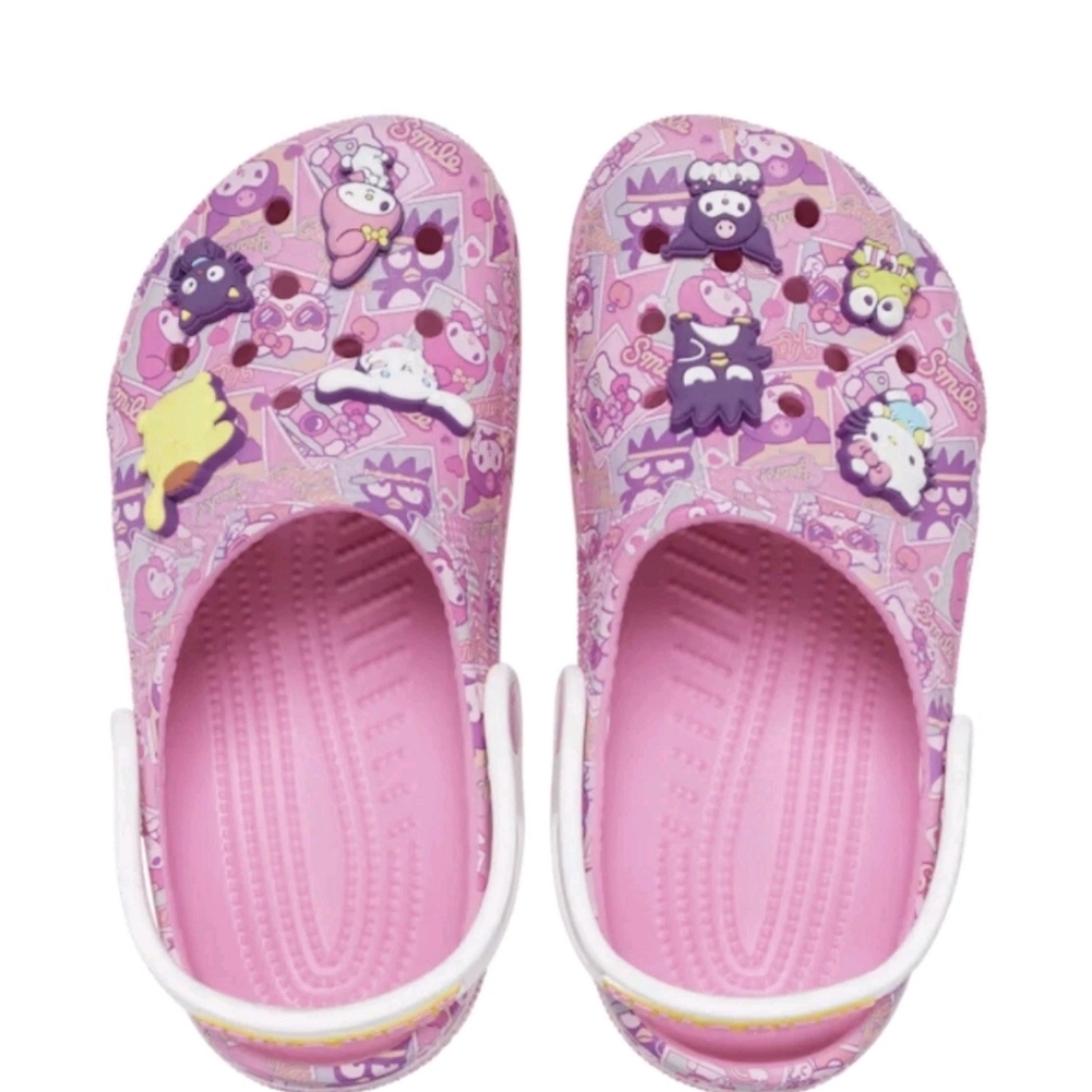 Hello Kitty  Crocs -Pink - Picture 2 of 16